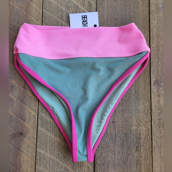 Beach Riot Pink and Green Bikini Bottom Sz M NWT - Picture 1 of 6